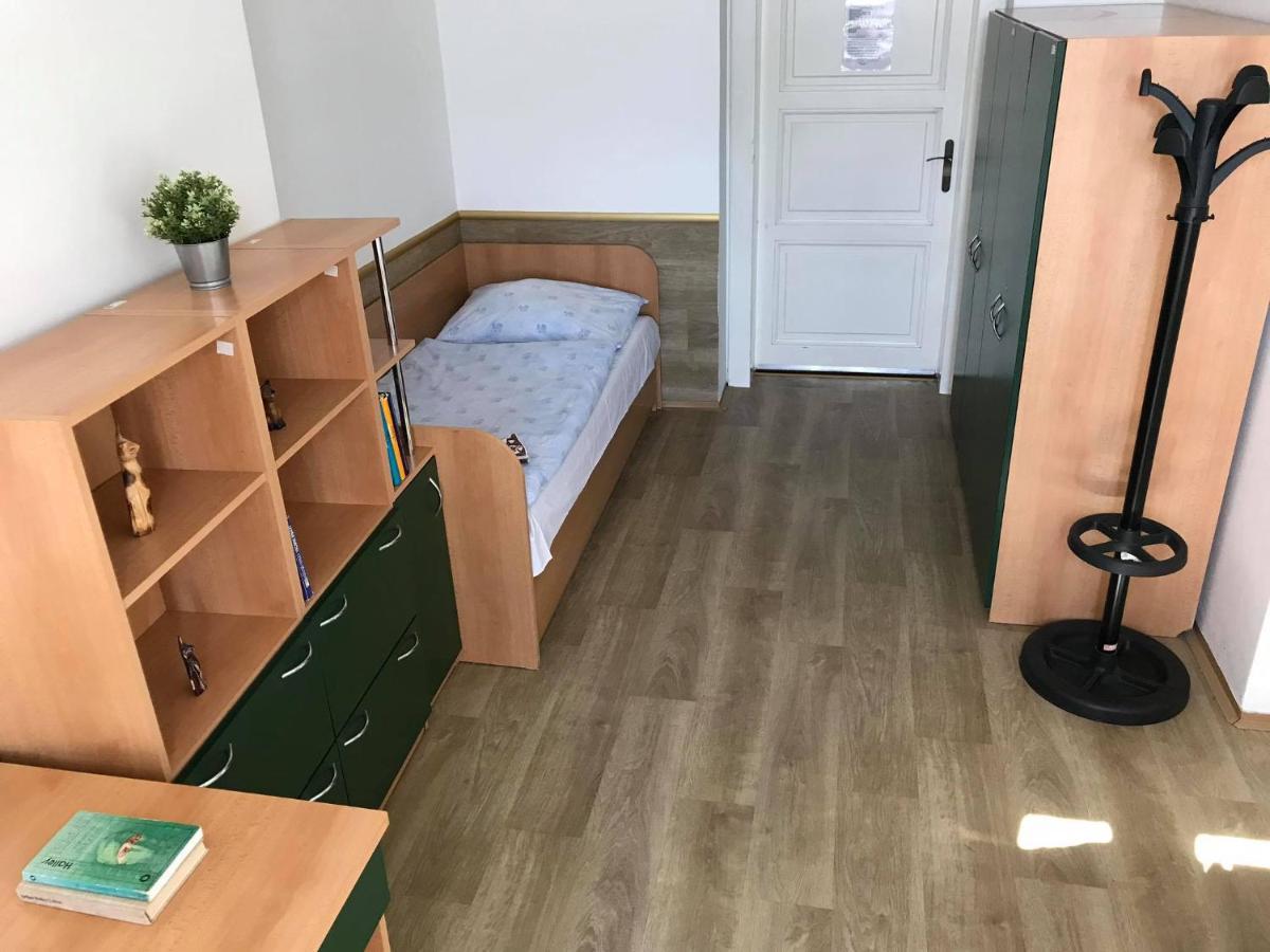 Hostel Masarykova Prag Eksteriør billede