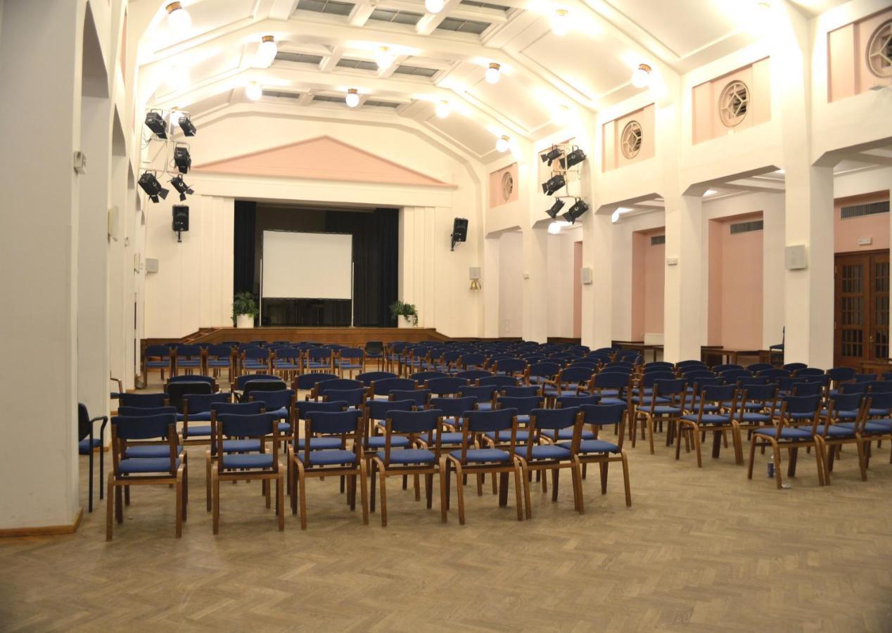 Hostel Masarykova Prag Eksteriør billede